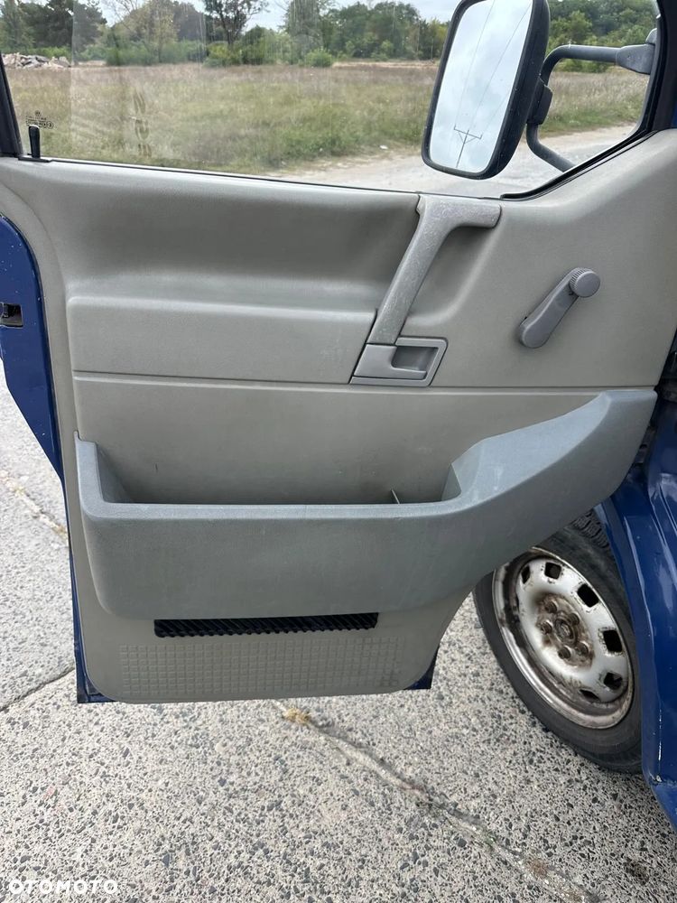 Volkswagen TRANSPORTER - 22