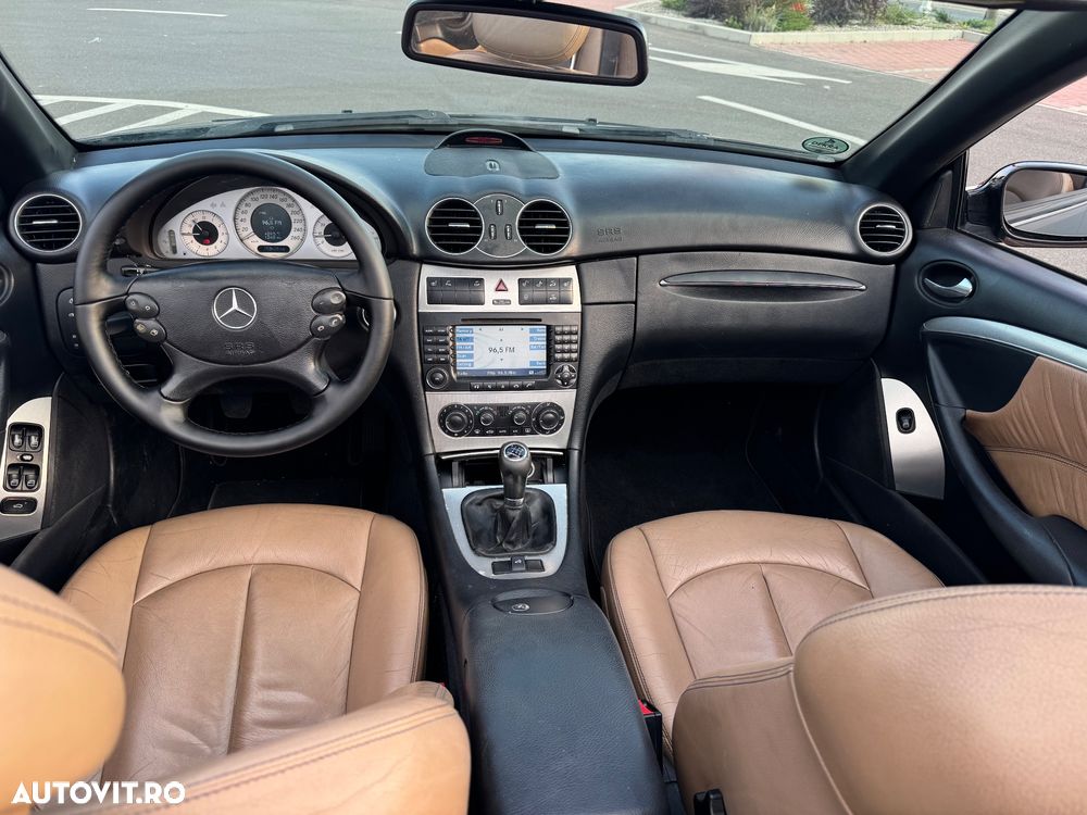 Mercedes-Benz CLK - 8