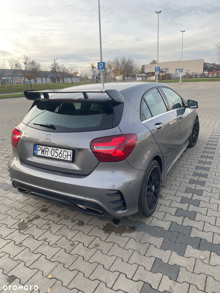 Mercedes-Benz Klasa A 250 AMG Line - 5