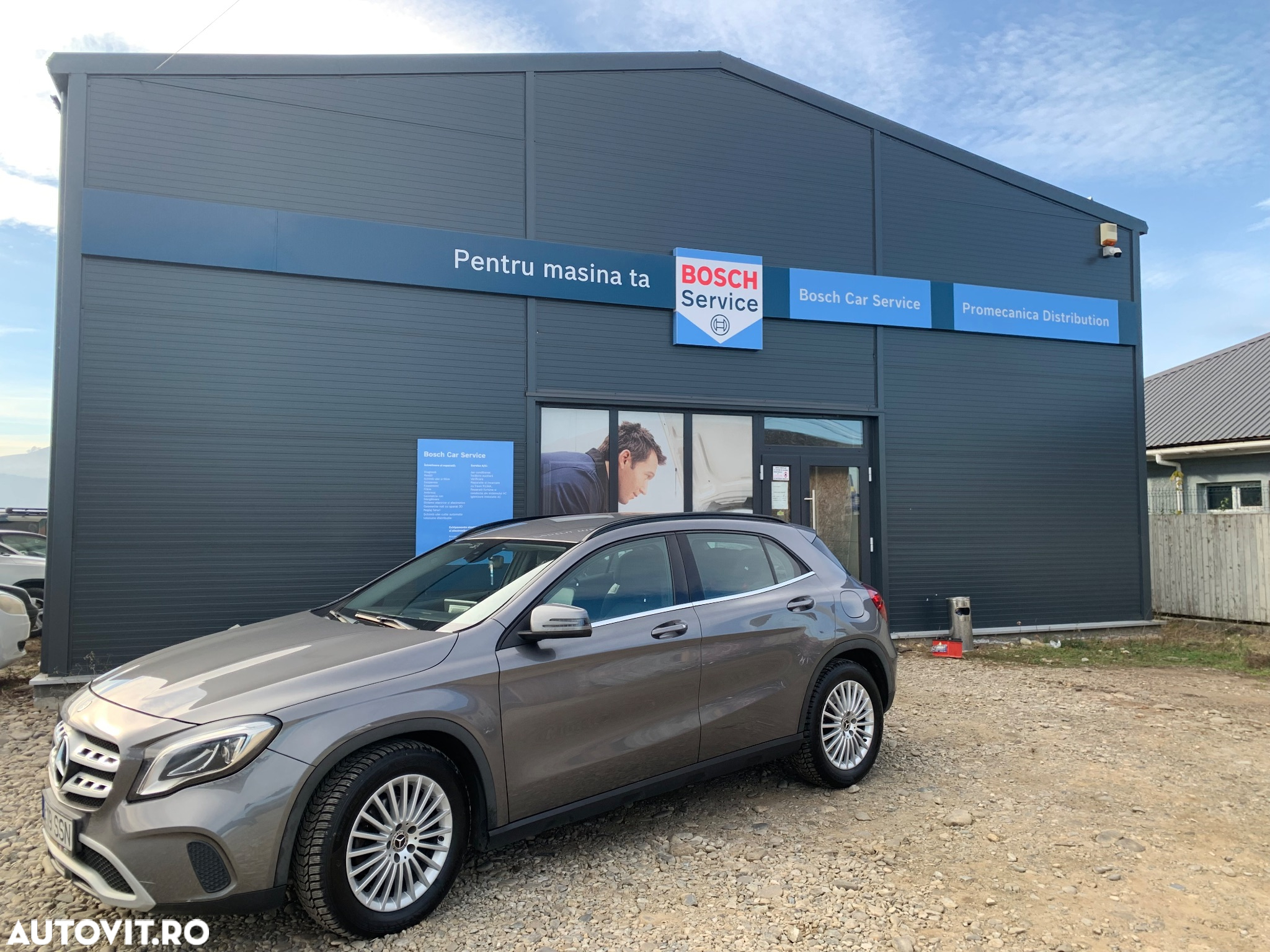 Mercedes-Benz GLA 200 d 4MATIC Aut. - 2