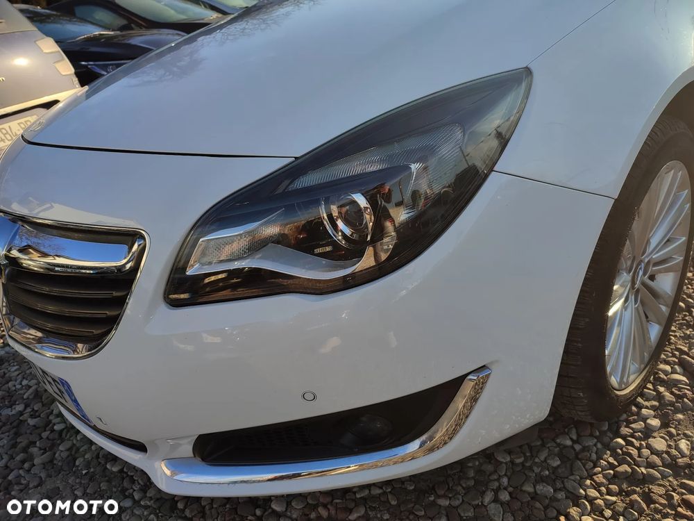 Opel Insignia 1.6 T Cosmo - 3