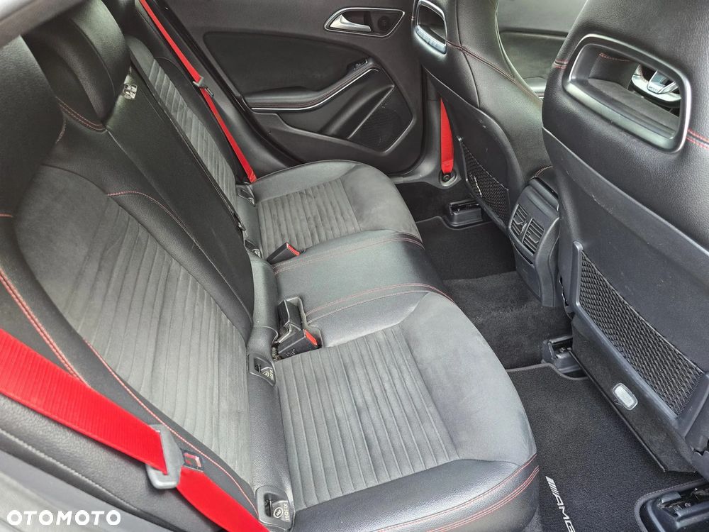 Mercedes-Benz Klasa A AMG 45 4Matic AMG Speedshift 7G-DCT - 20