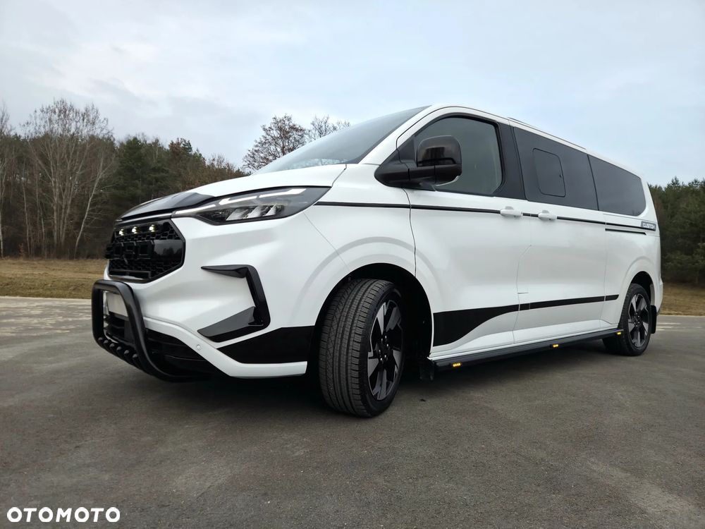 Ford Tourneo Custom 2.0 EcoBlue L2 Titanium - 15