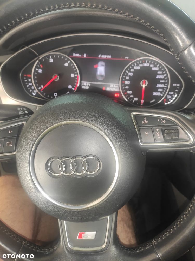 Audi A6 Avant 2.0 TDI - 22