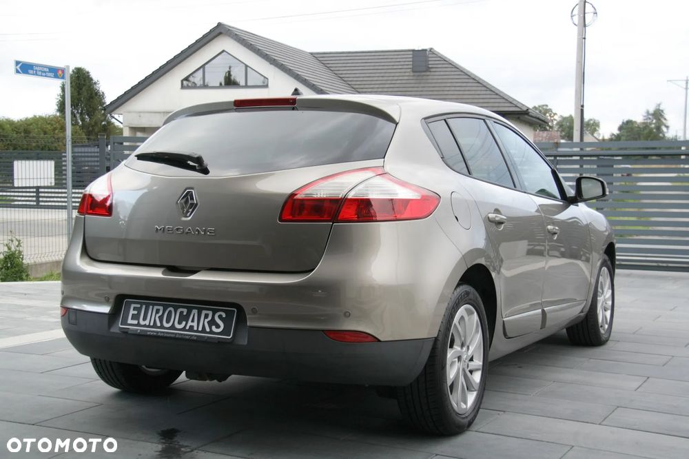Renault Megane 1.6 16V Dynamique Euro5 - 14