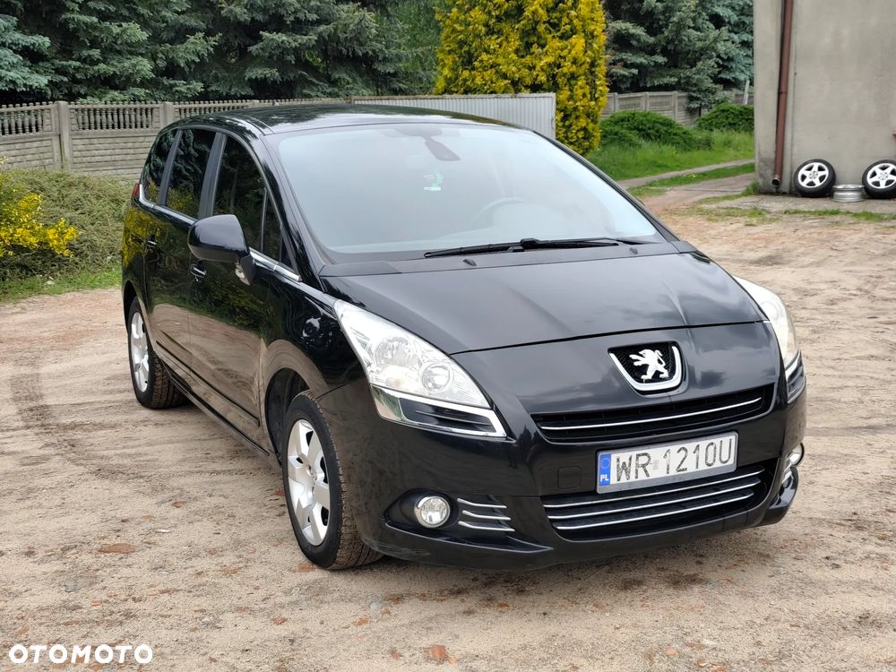 Peugeot 5008 - 12