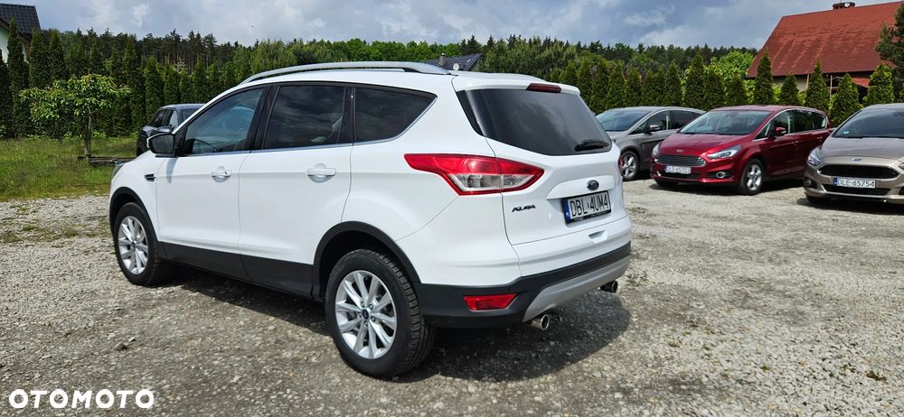 Ford Kuga 2.0 TDCi FWD Titanium - 12