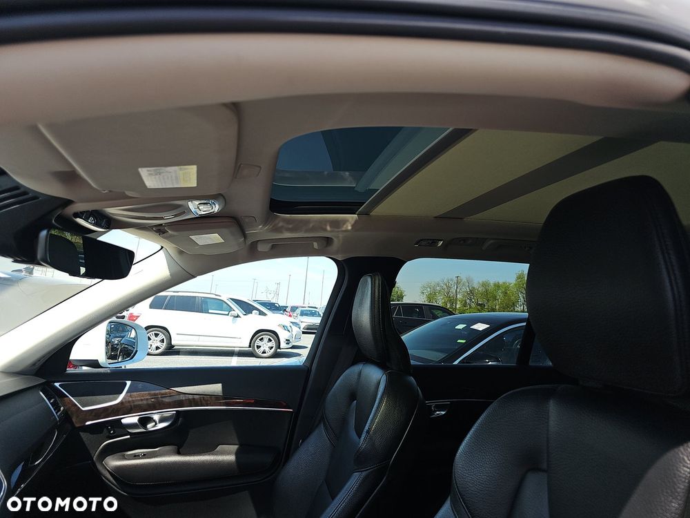 Volvo XC 90 T6 AWD Geartronic Momentum - 13