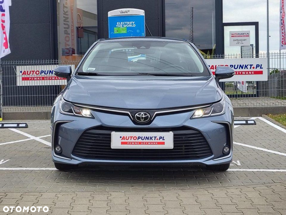 Toyota Corolla - 2