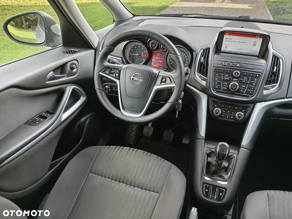 Opel Zafira Tourer 1.4 Turbo Innovation - 22