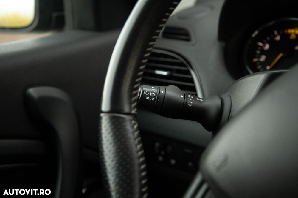 Renault Megane ENERGY dCi 130 Start & Stop Bose Edition - 26