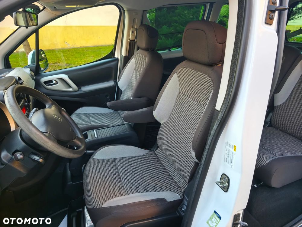 Ford Kuga 2.0 TDCi 4WD Titanium Plus - 14