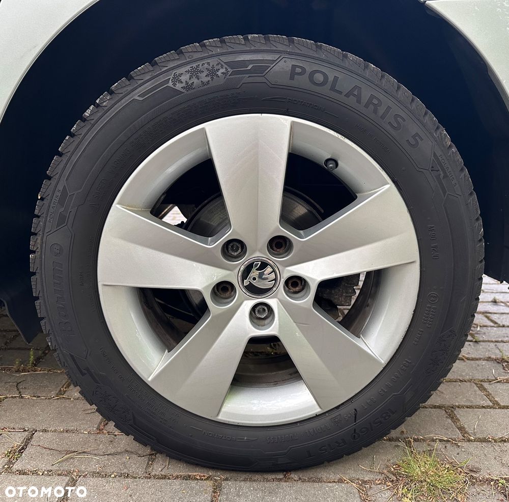 Skoda RAPID 1.0 TSI Ambition - 26