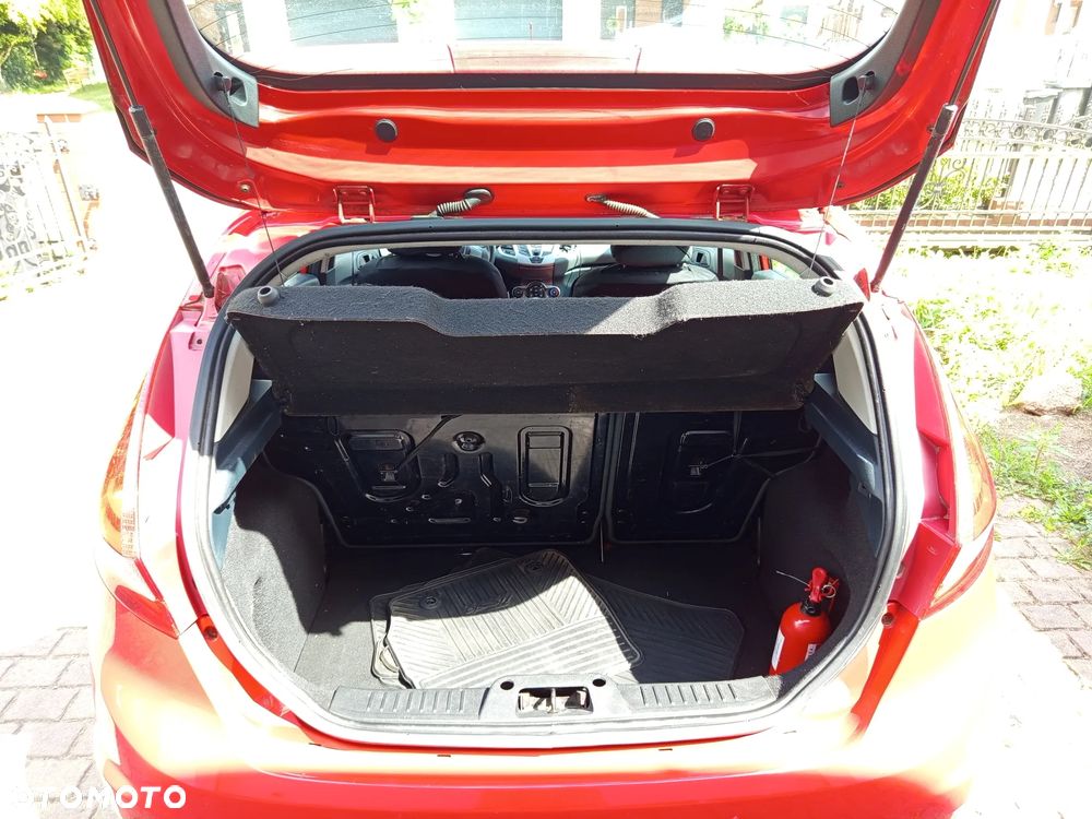 Ford Fiesta 1.25 Platinium X - 6