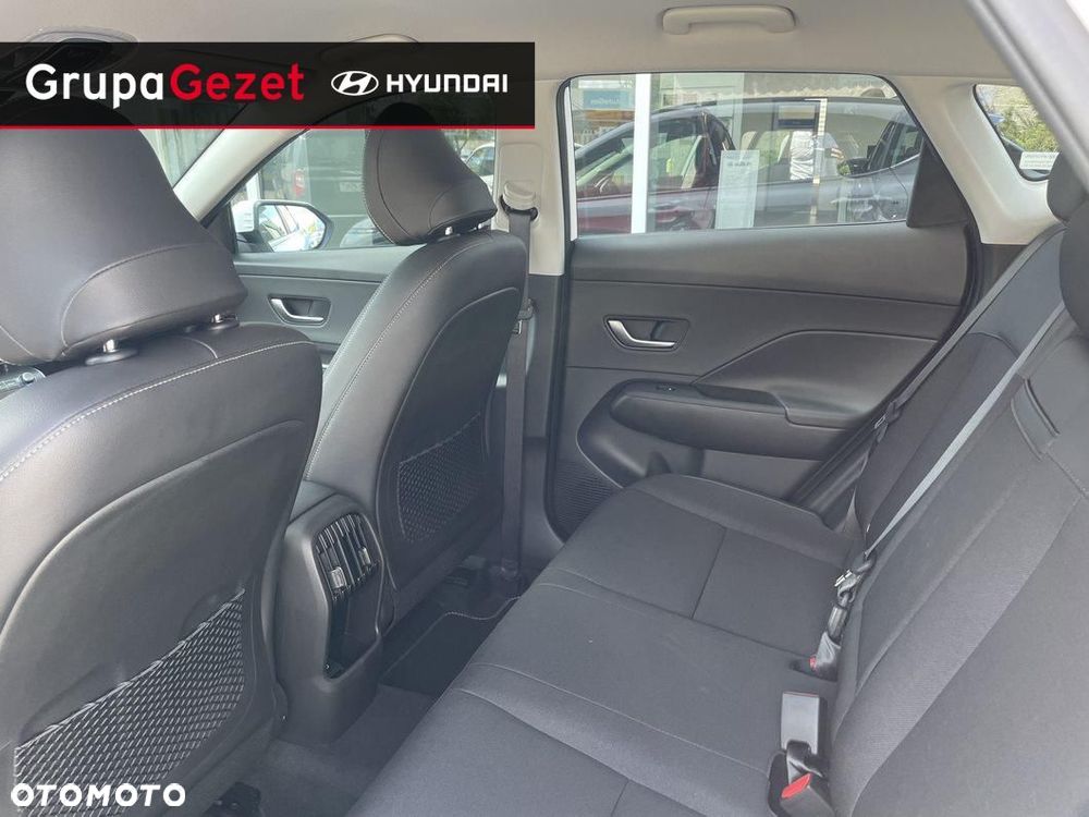 Hyundai Kona - 7