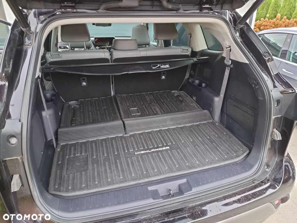 Toyota Highlander 2.5 Hybrid Executive - 11