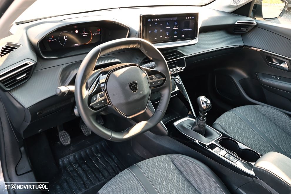 Peugeot 208 1.2 PureTech Allure - 13