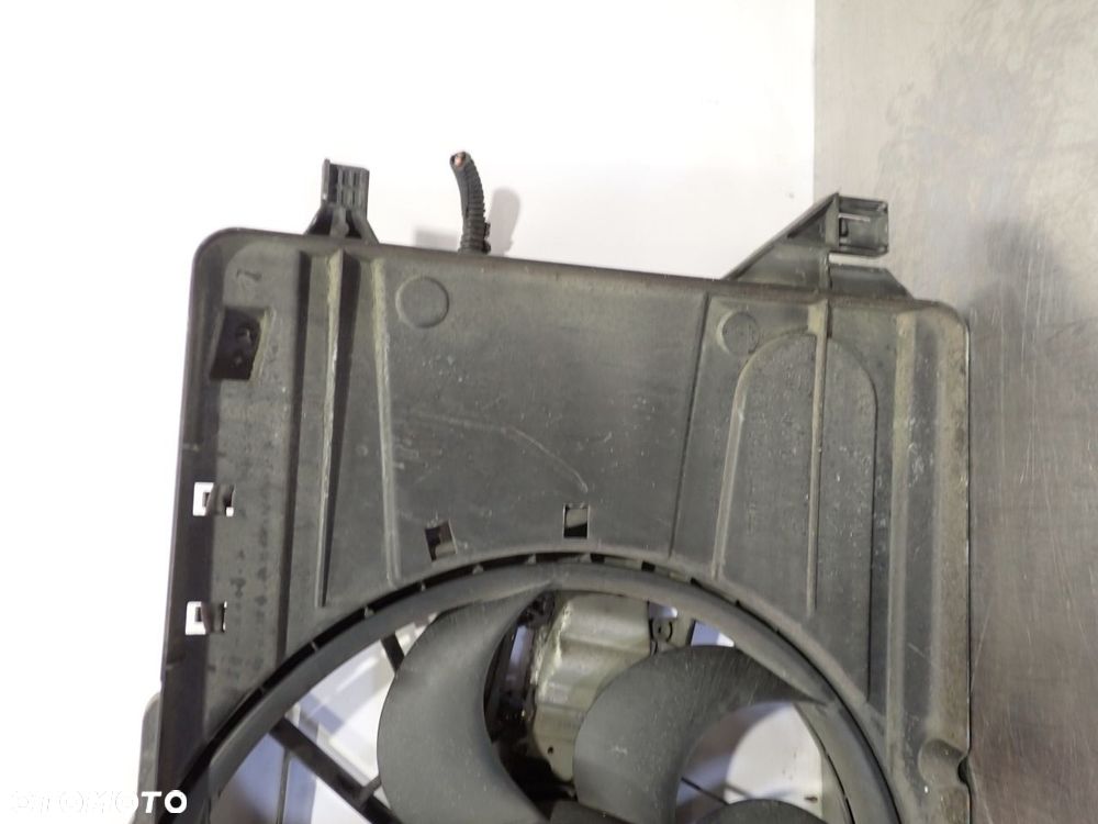WENTYLATOR CHŁODNICY FORD FOCUS MK2 LIFT 3M5H-8C607-UH - 10