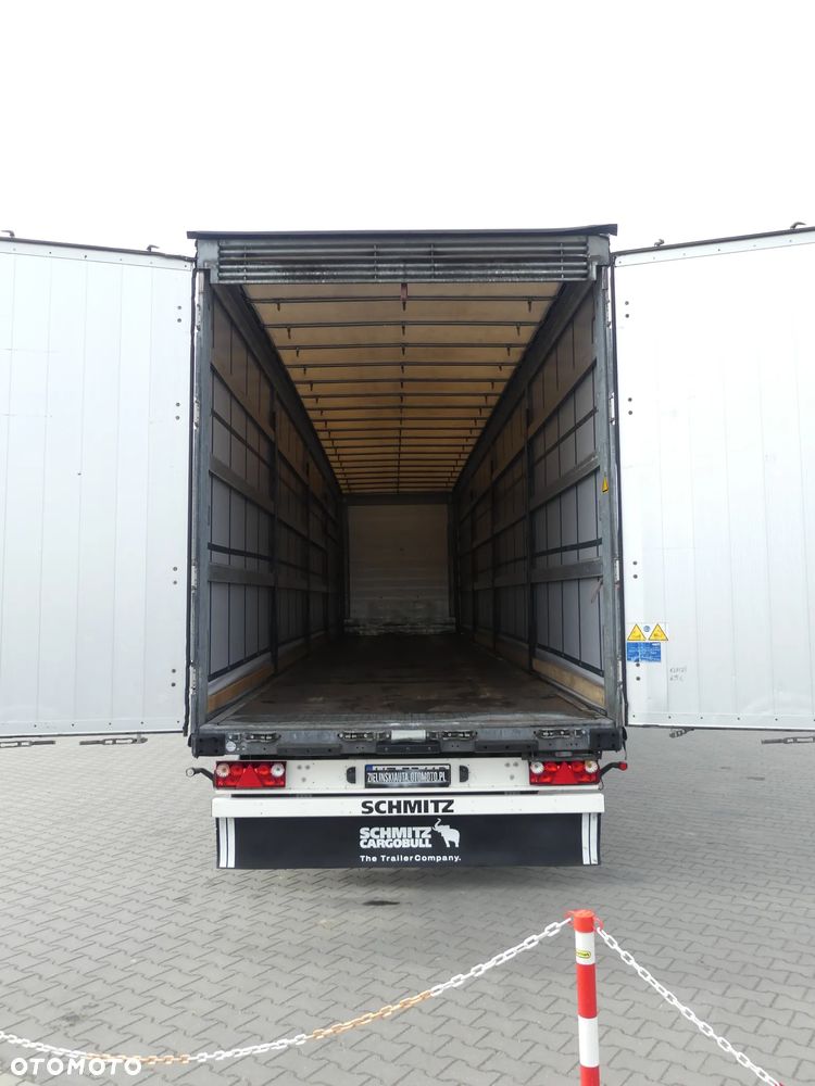 Schmitz Cargobull FIRANKA / MEGA / IDEALNY STAN / OŚ PODNOSZONA / - 30