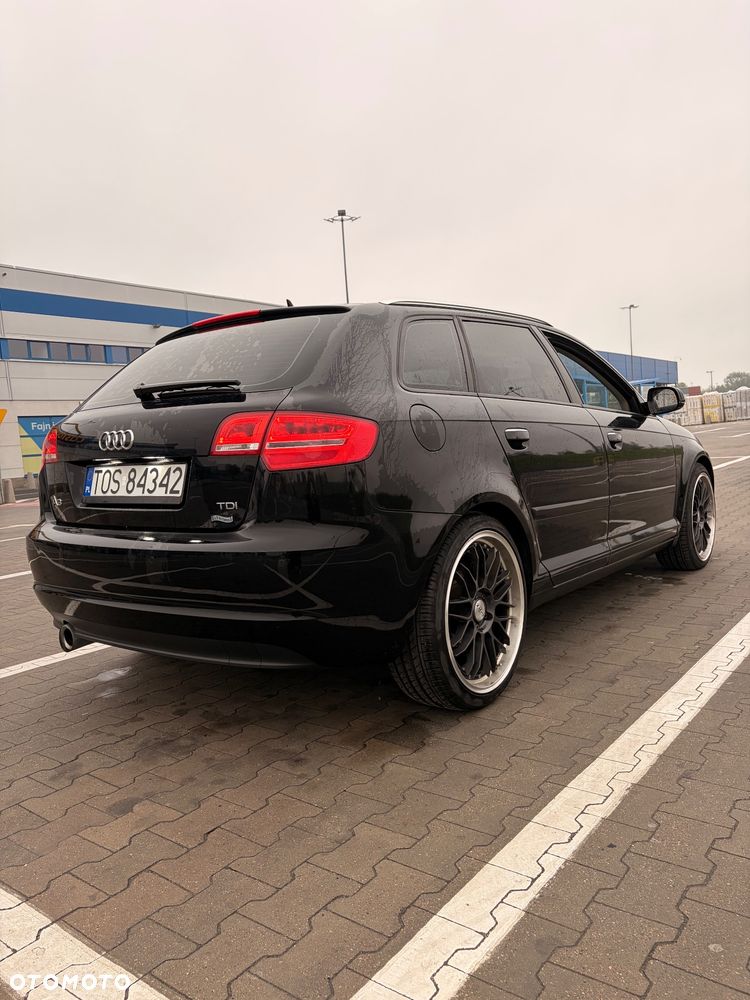 Audi A3 Sportback 2.0 TDI DPF Ambiente - 6