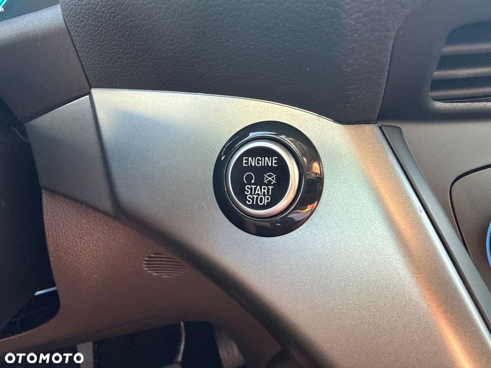Ford Kuga - 18