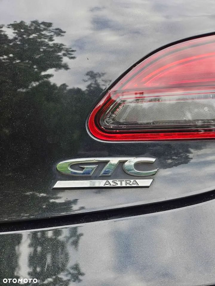 Opel Astra IV GTC 1.7 CDTI Sport S&S - 10