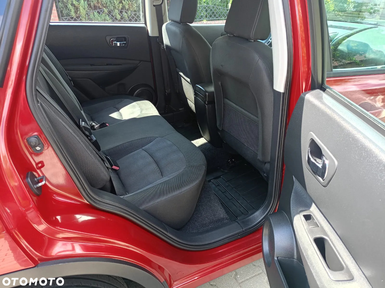 Nissan Qashqai - 14