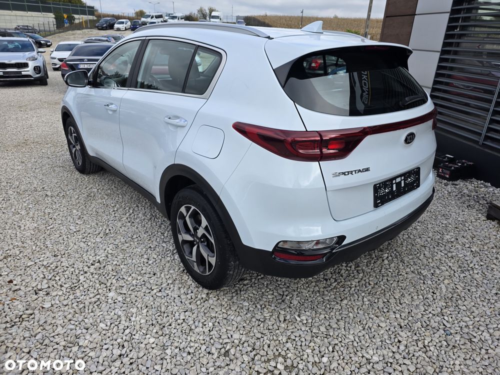 Kia Sportage 1.6 T-GDI AWD Platinum - 8