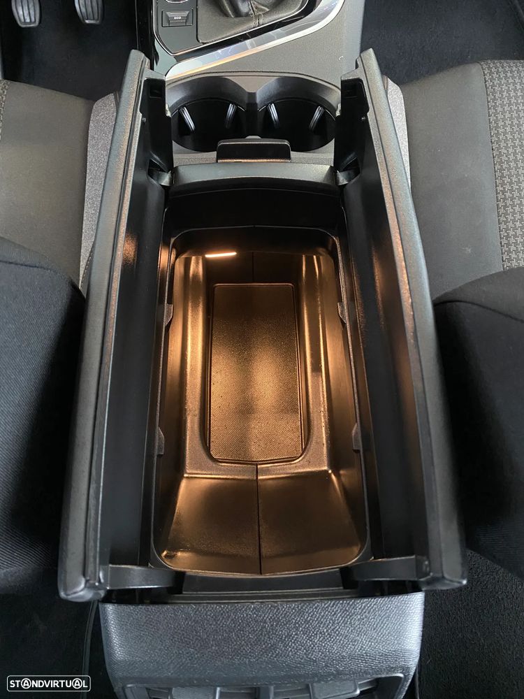 Peugeot 3008 1.5 BlueHDi Active Pack - 26