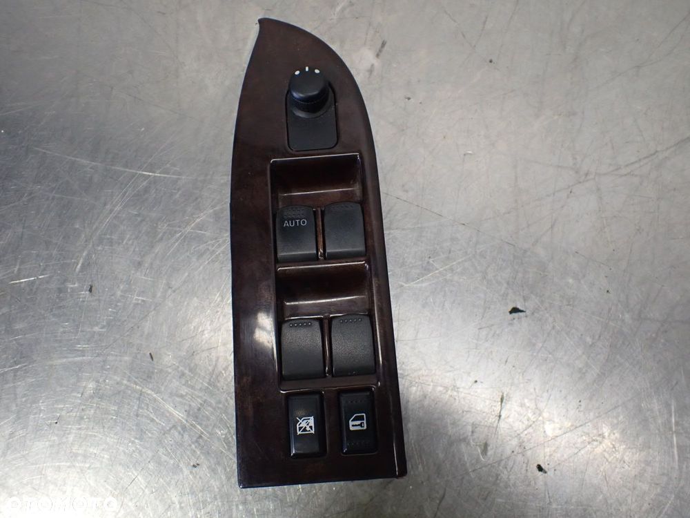 PANEL STEROWANIA SZYB SUZUKI GRAND VITARA II 1.9 64J20-0866T   62J00-0876T - 1