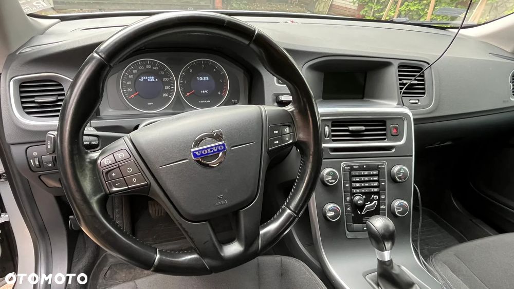 Volvo V60 2011 photo 5