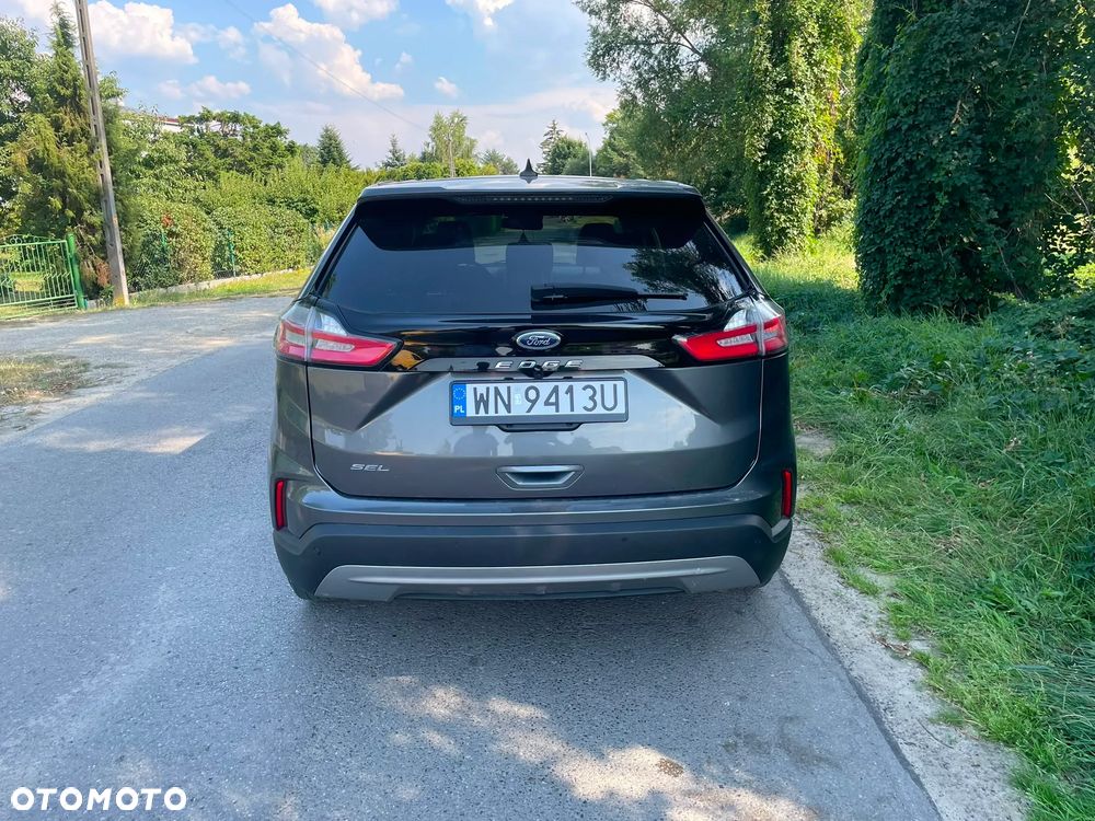 Ford Edge - 4