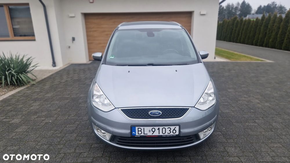 Ford Galaxy 2.0 TDCi Ghia - 25