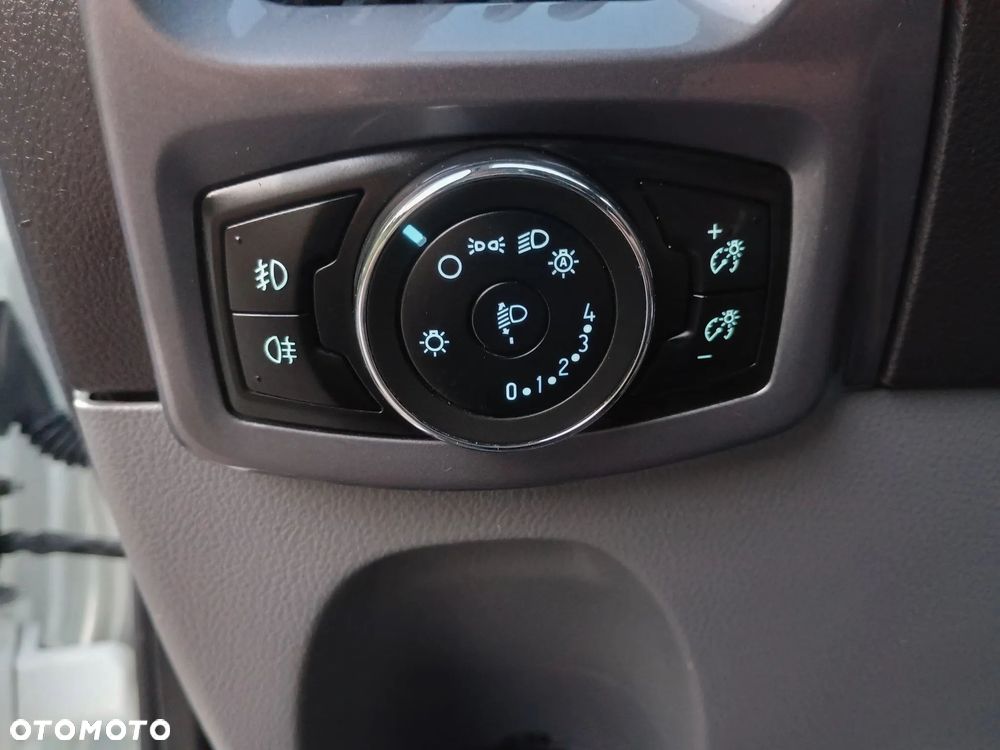 Ford Transit custom - 25