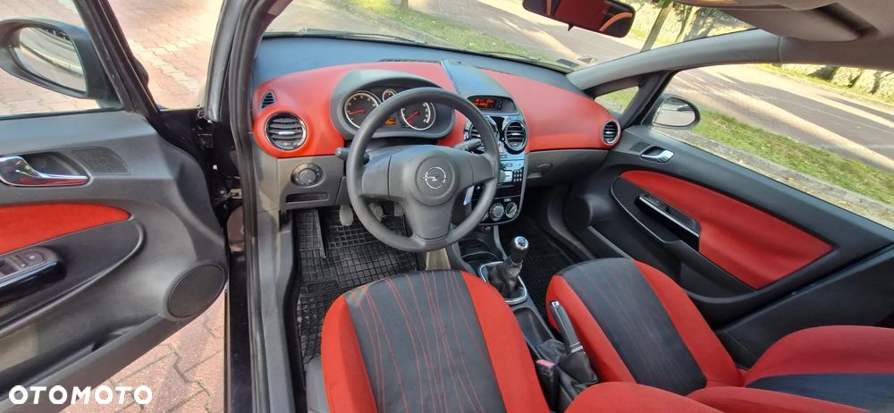 Opel Corsa 1.2 16V Enjoy - 5