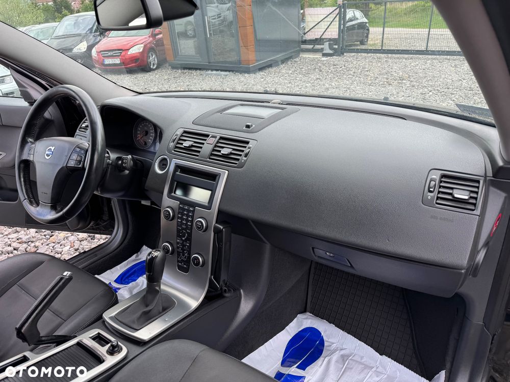 Volvo V50 2.0D Momentum - 16