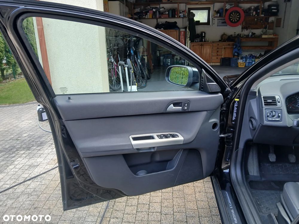 Volvo V50 1.6D Momentum - 10