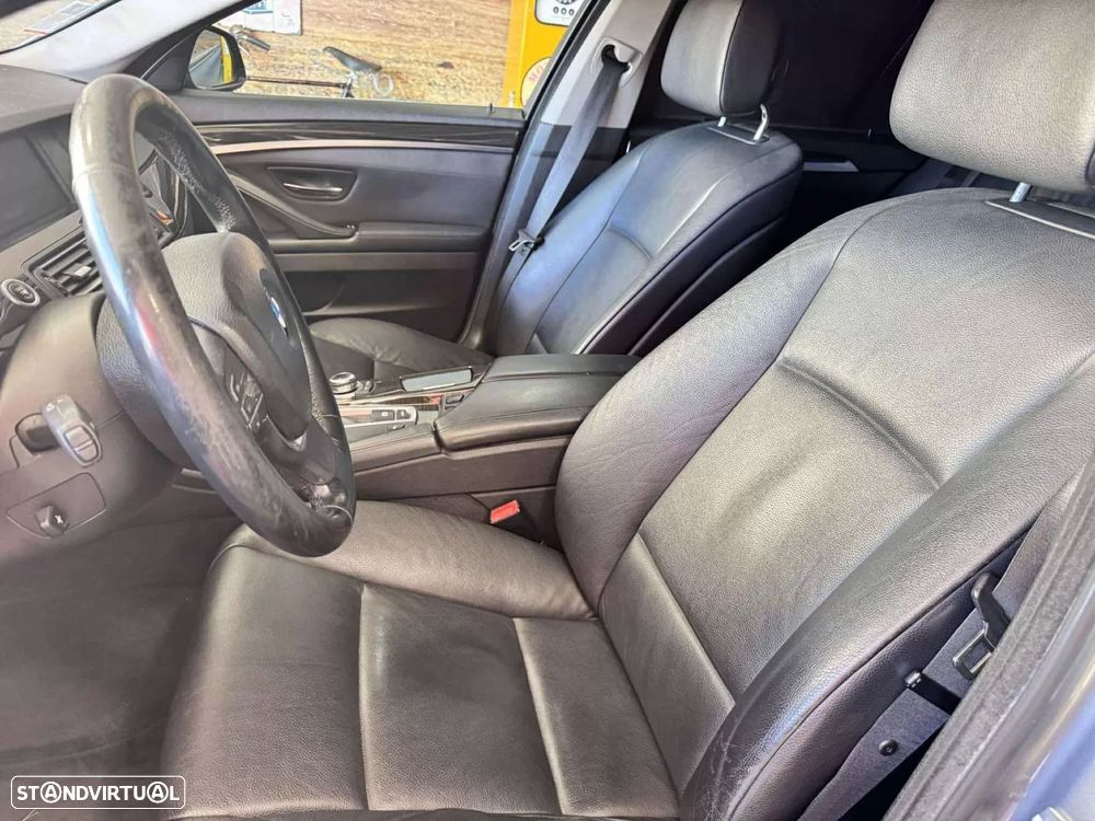 BMW 520 d Touring Aut. Luxury Line - 16