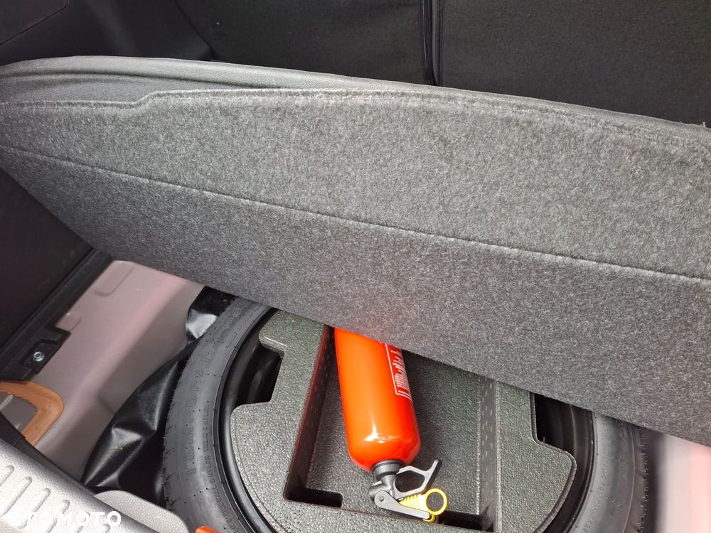 Toyota Yaris 1.5 Comfort - 8
