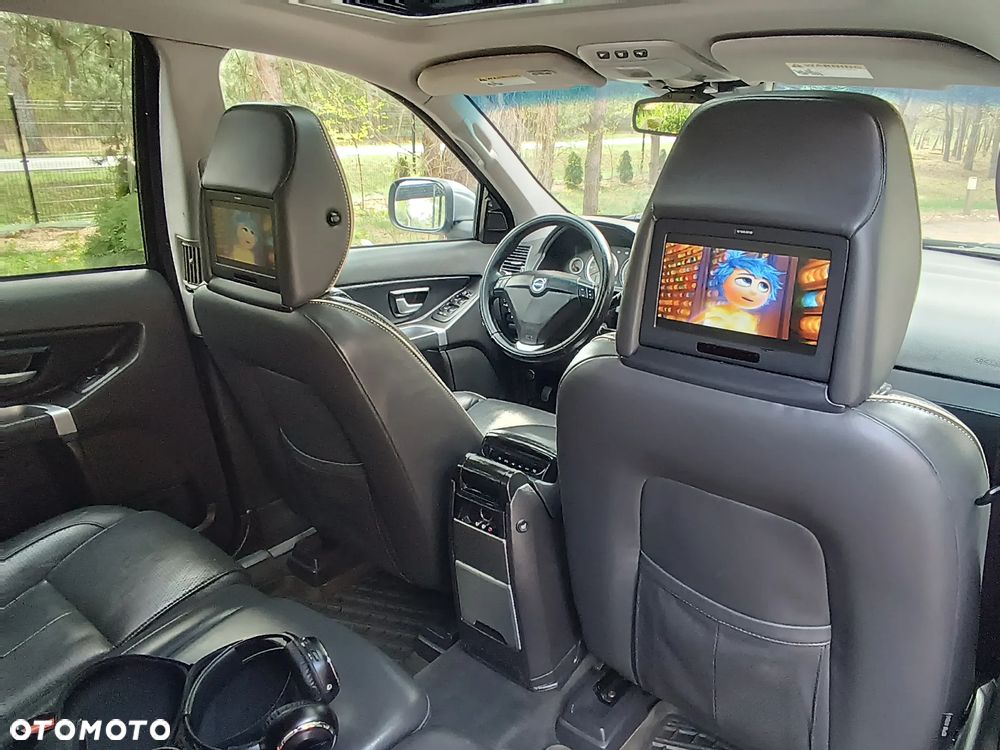 Volvo XC 90 4.4 V8 AWD Sport - 34