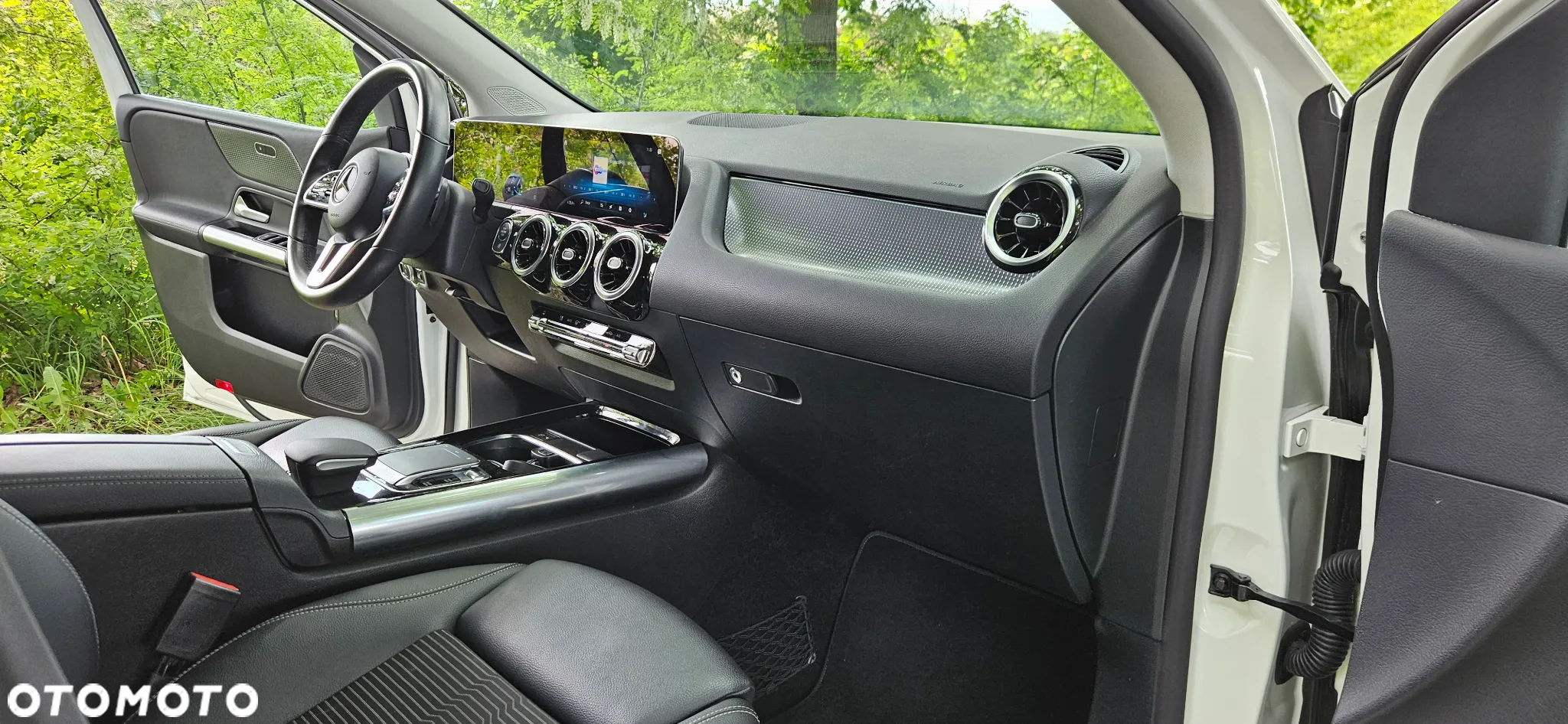 Mercedes-Benz Klasa B 180 7G-DCT - 34
