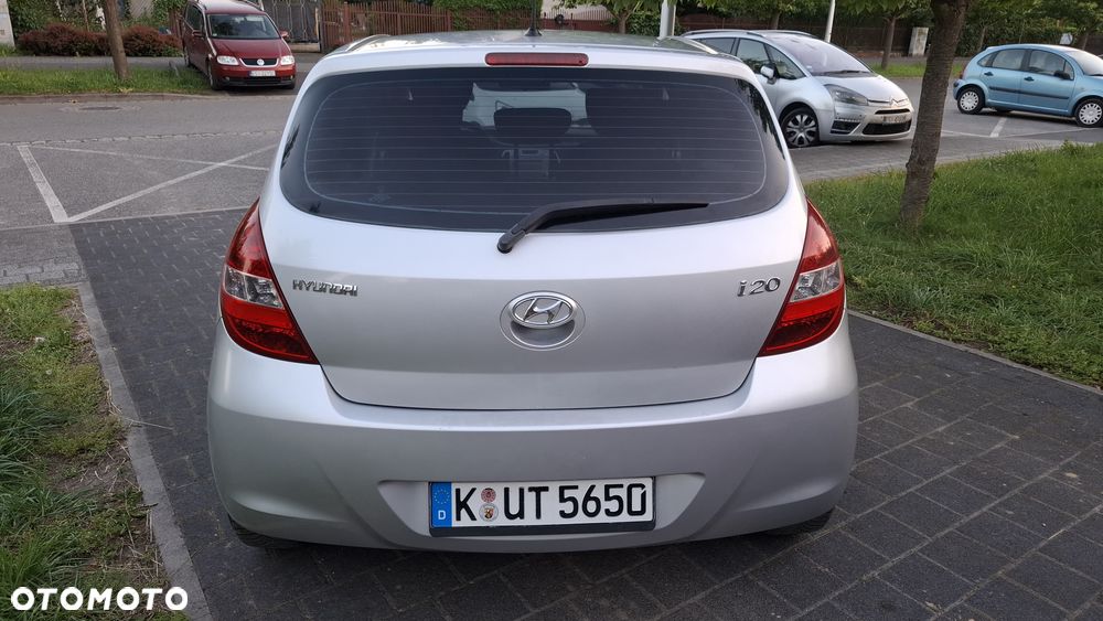 Hyundai i20 - 10