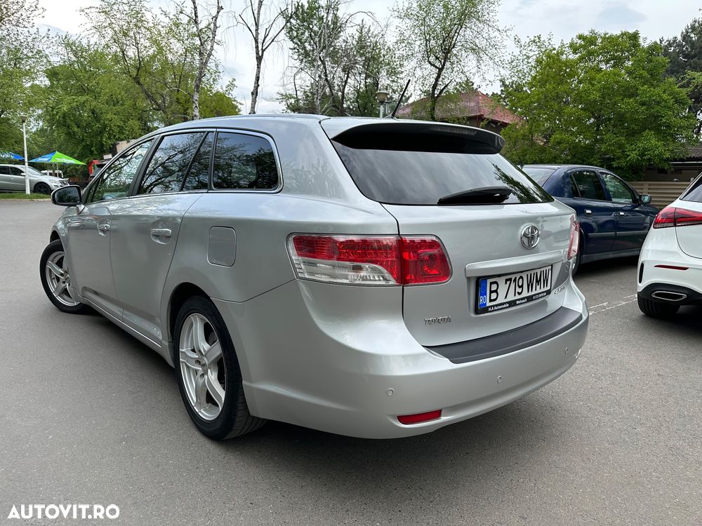 Toyota Avensis 2.2 D-CAT Aut. Elegance - 5