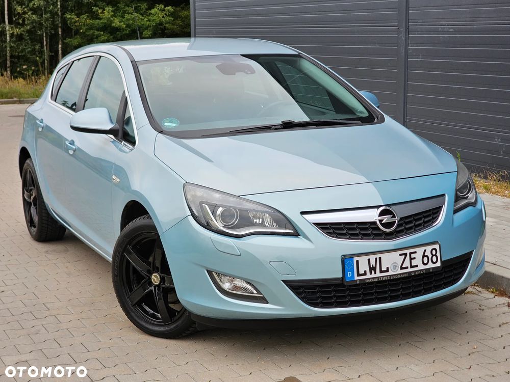 Opel Astra 1.4 ecoFLEX Cosmo - 38