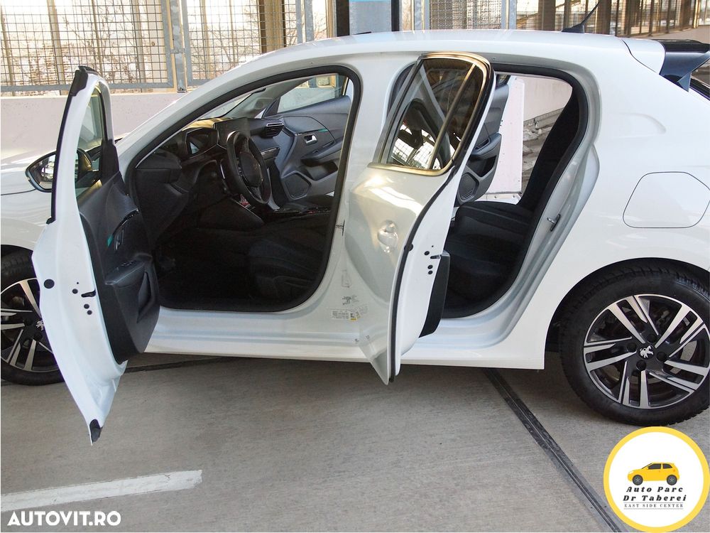 Peugeot 208 PureTech 100 EAT8 Allure Pack - 19