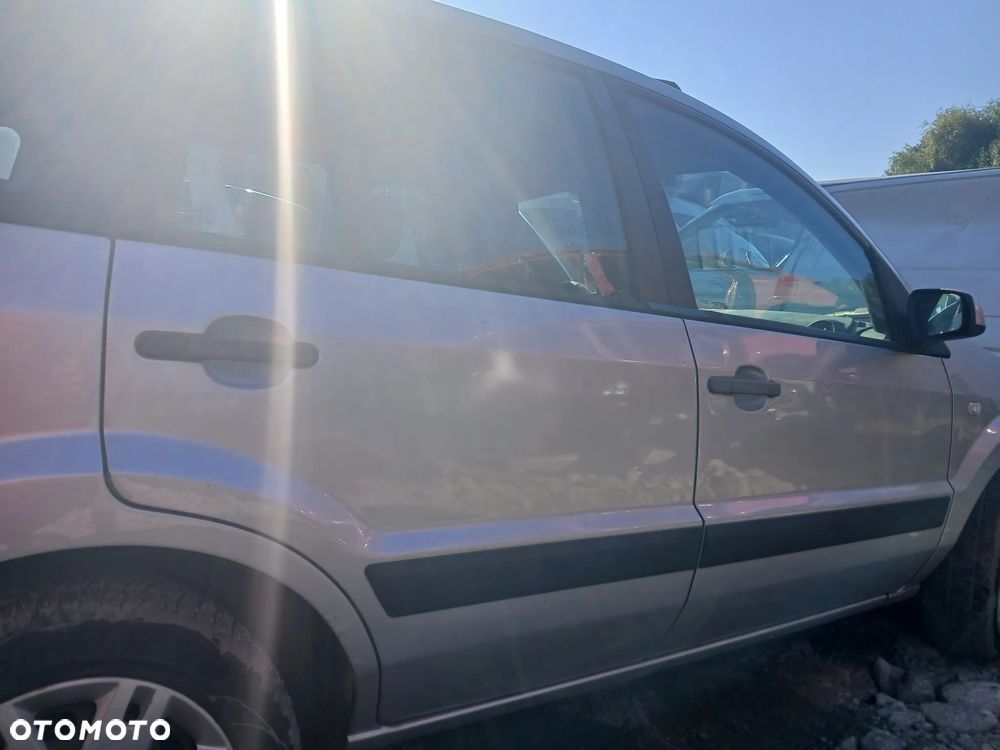 Ford Fusion Lift Moondust Silver 62 maska pokrywa silnika klapa bagażnika zderzak lampa reflektor pas przedni stop lampy halogeny przeciwmgłowe odblaski grill atrapa - 5