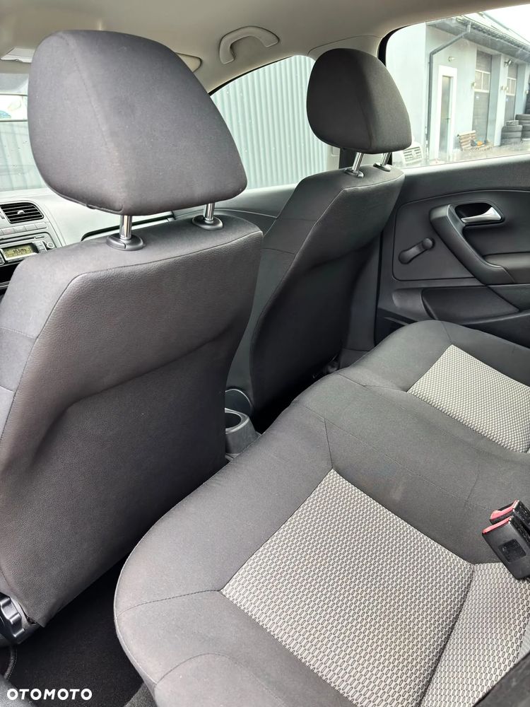 Volkswagen Polo 1.2 Style - 22