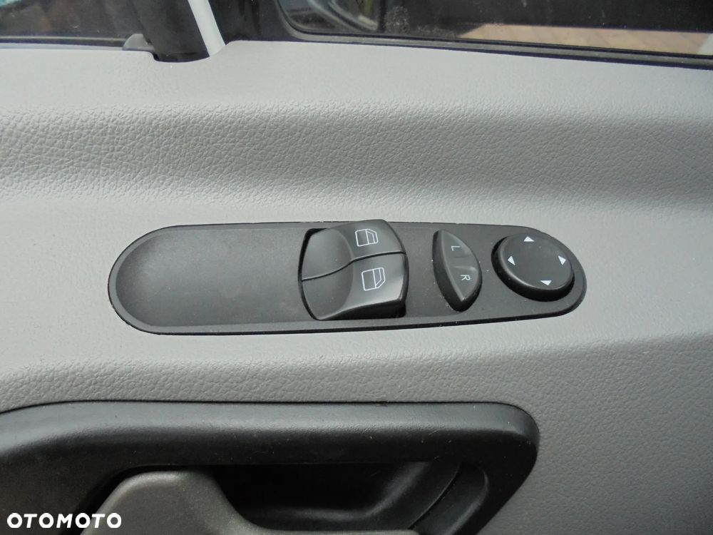 Mercedes-Benz SPRINTER 514 CDI - 8