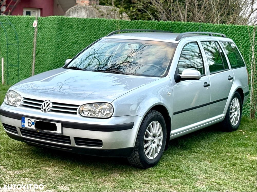 Volkswagen Golf 1.6 Comfortline - 26