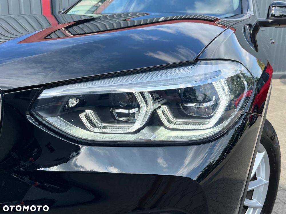 BMW X3 xDrive20i GPF - 20
